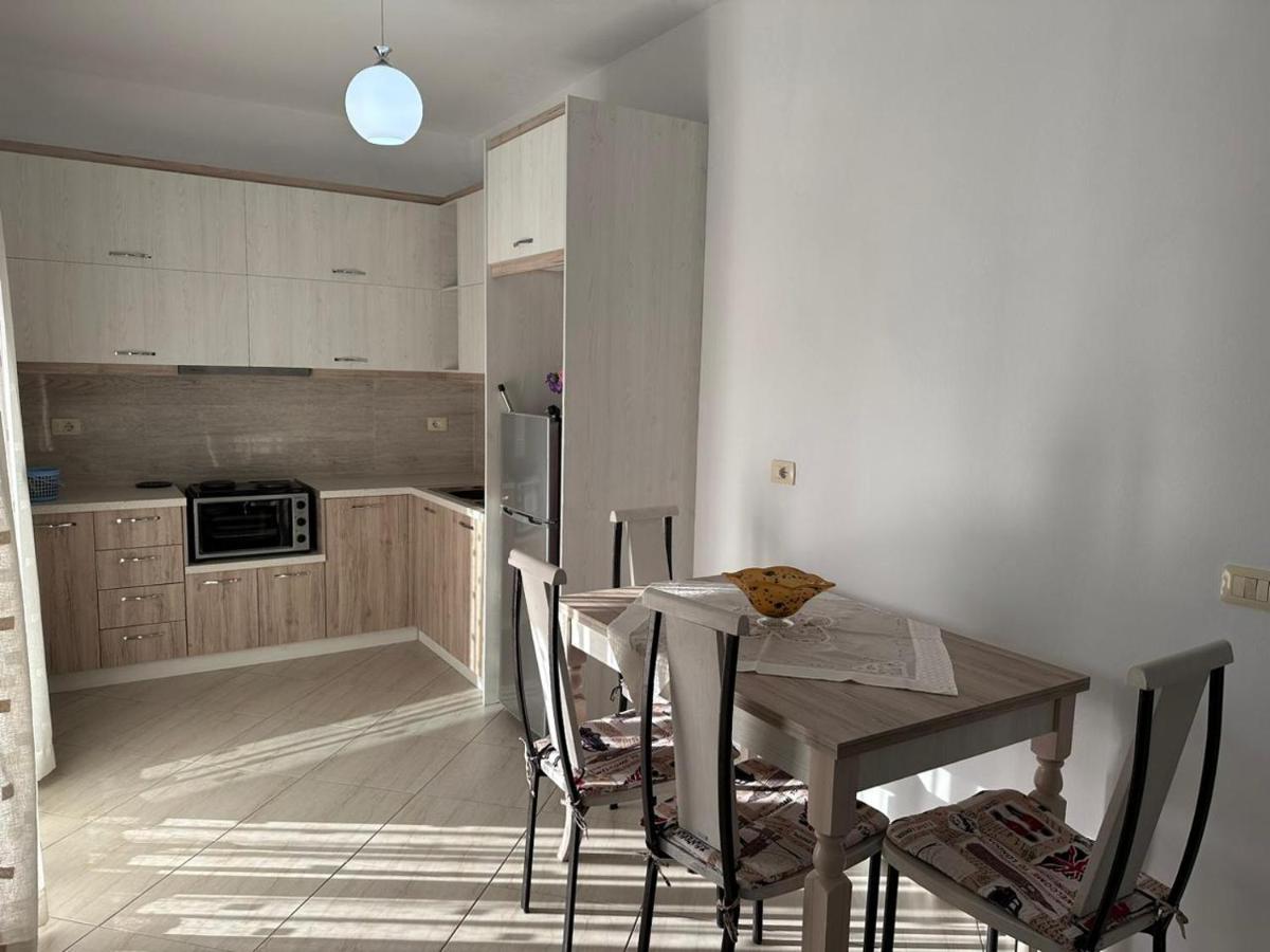 Payo Apartments Sarandë エクステリア 写真