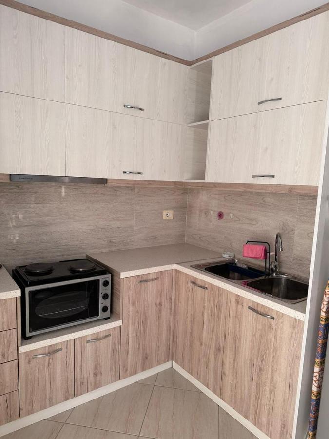 Payo Apartments Sarandë エクステリア 写真