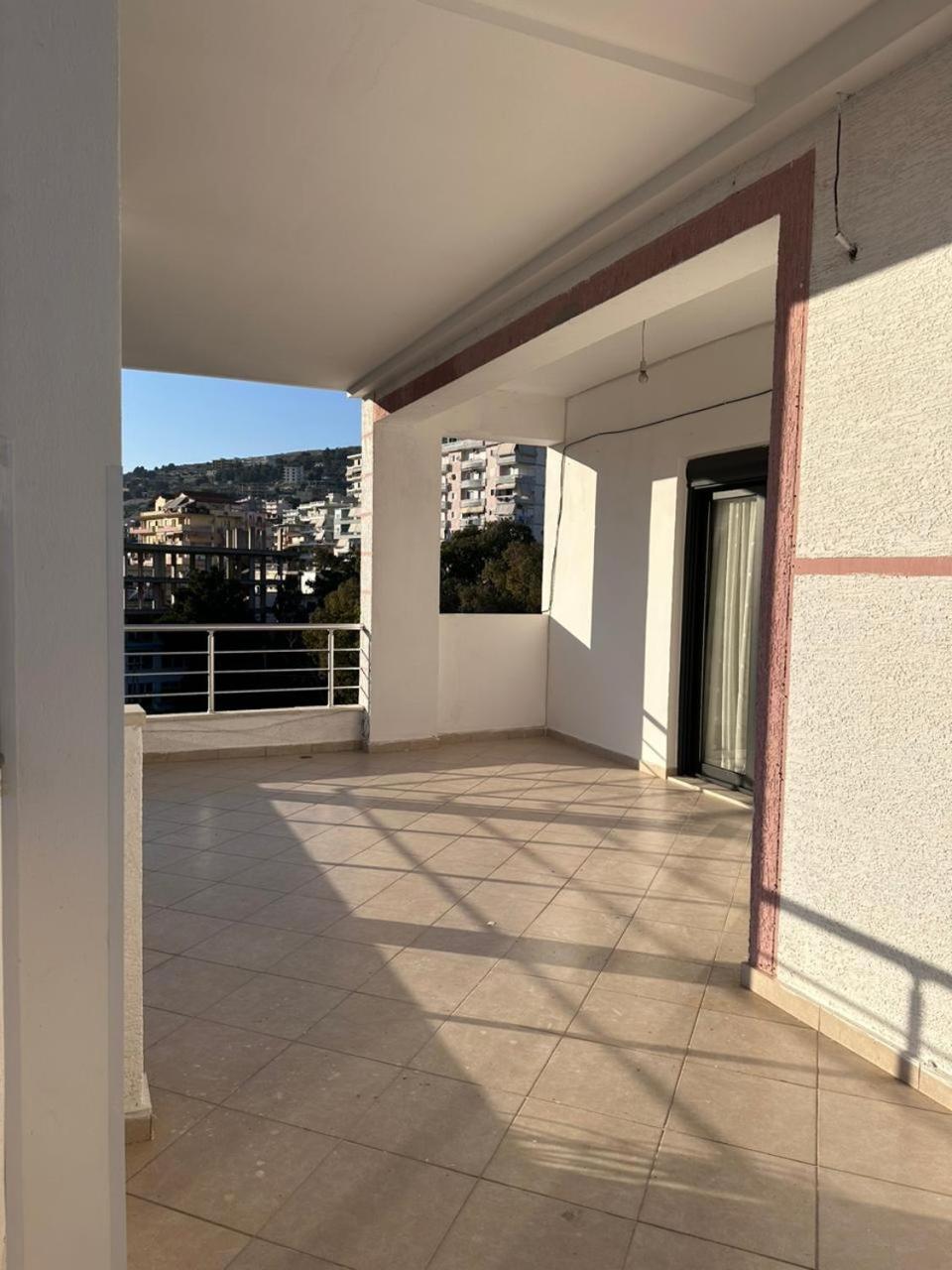 Payo Apartments Sarandë エクステリア 写真