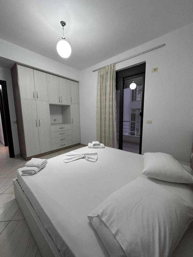 Payo Apartments Sarandë エクステリア 写真