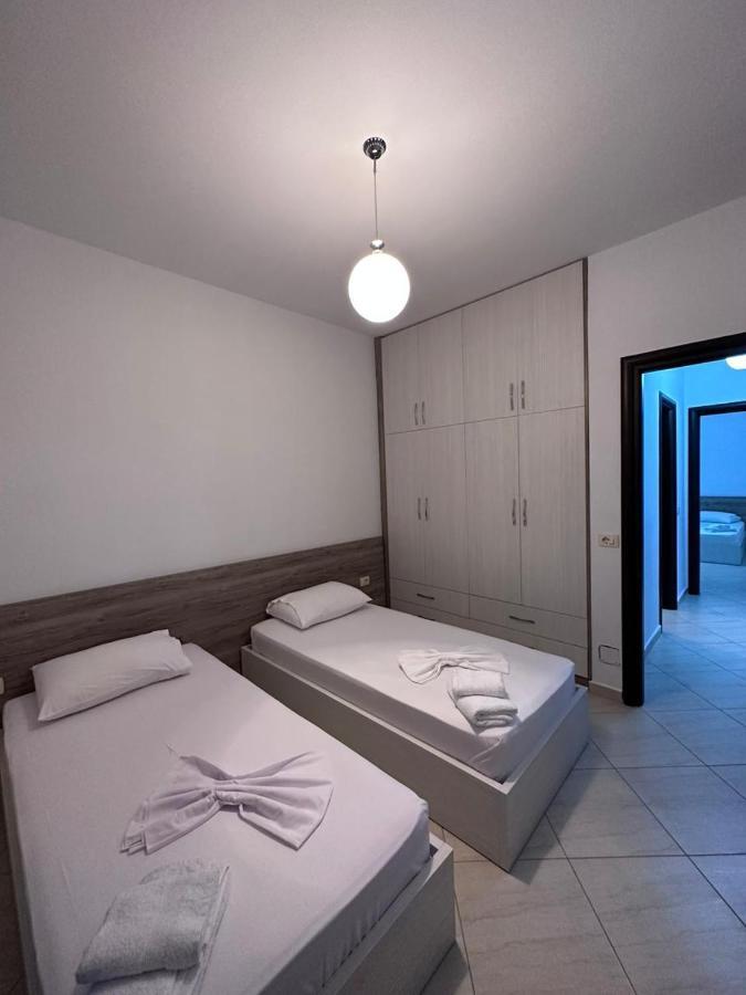 Payo Apartments Sarandë エクステリア 写真