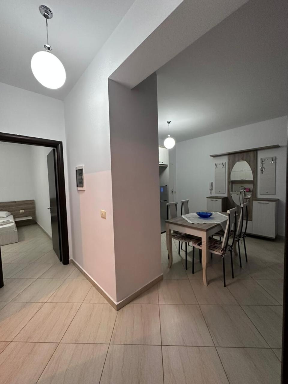 Payo Apartments Sarandë 部屋 写真