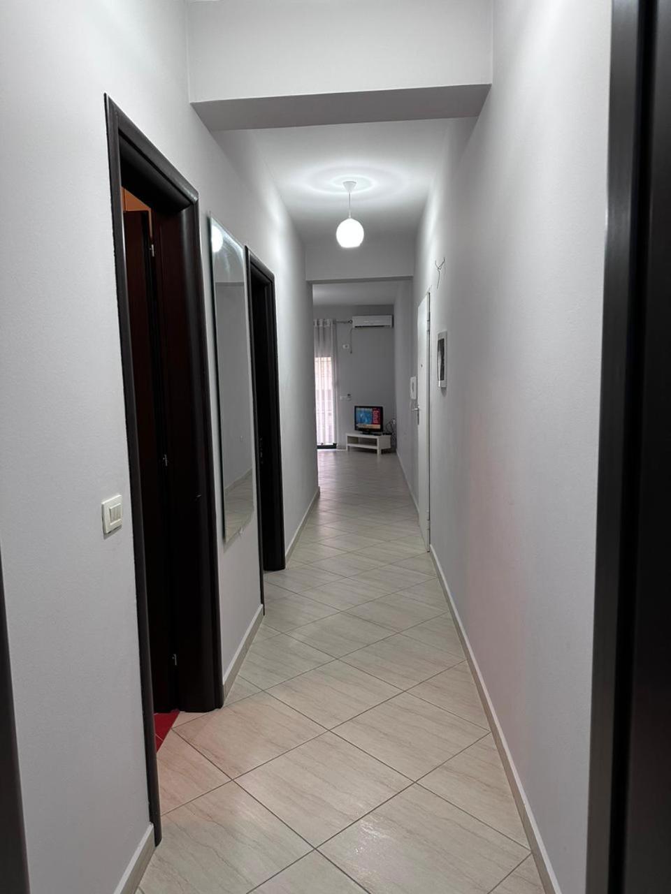Payo Apartments Sarandë 部屋 写真