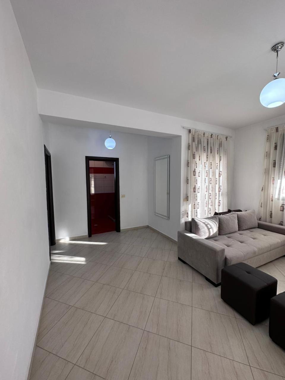 Payo Apartments Sarandë 部屋 写真